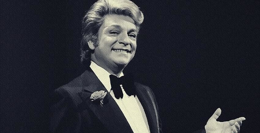 Zeki Müren Kimdir? Hayatı ve Müziği
