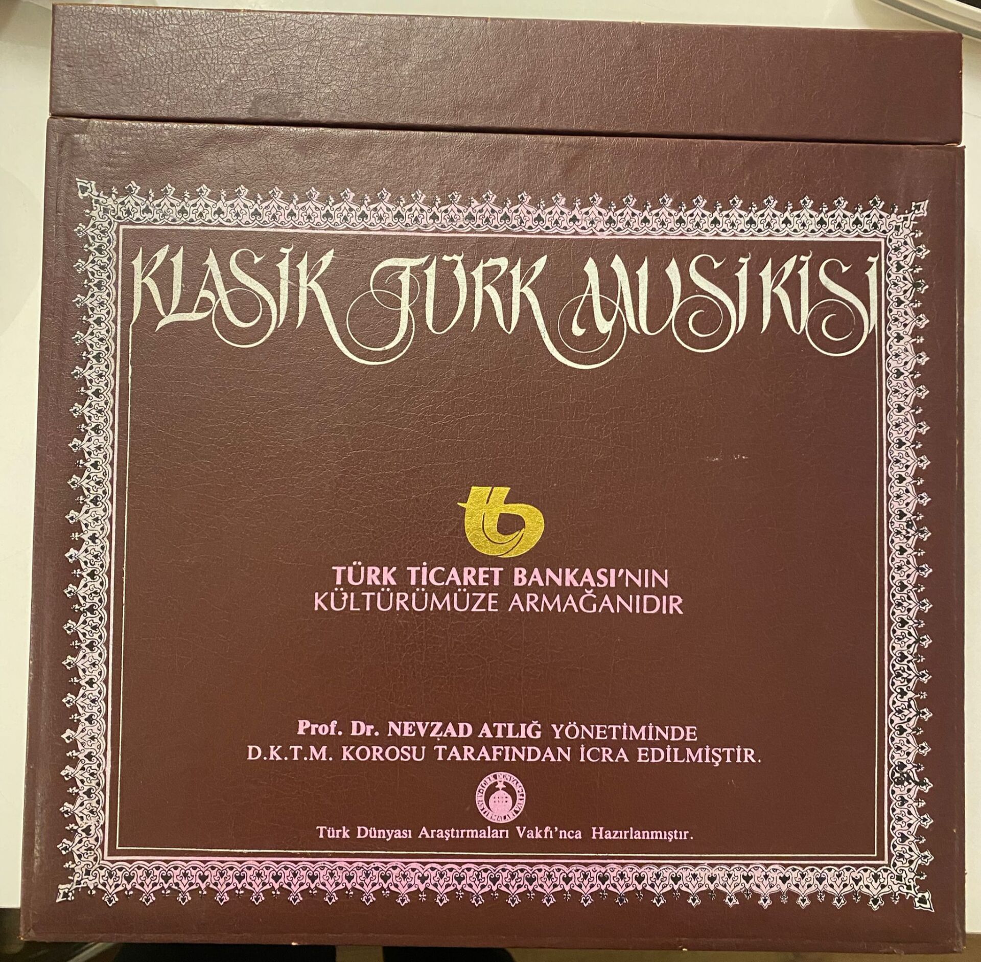 KLASİK TÜRK MUSİKİSİ - TÜRK DÜNYASI ARAŞTIRMALARI VAKFI 6'LI PLAK