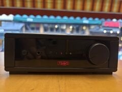 Rega IO stereo amfi