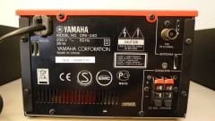 Yamaha CRX-040 Mini Stereo System Kırmızı Müzik Seti