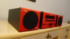 Yamaha CRX-040 Mini Stereo System Kırmızı Müzik Seti